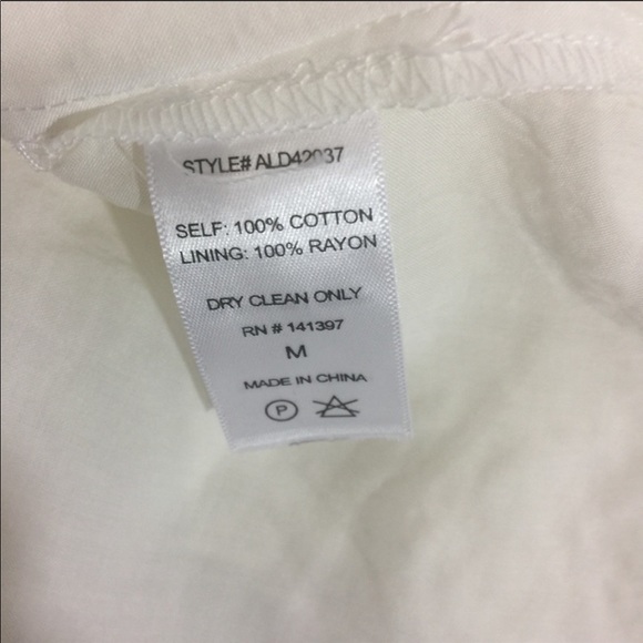 ASTR THE LABEL NWT White Off The Shoulder Dress - Picture 8 of 8